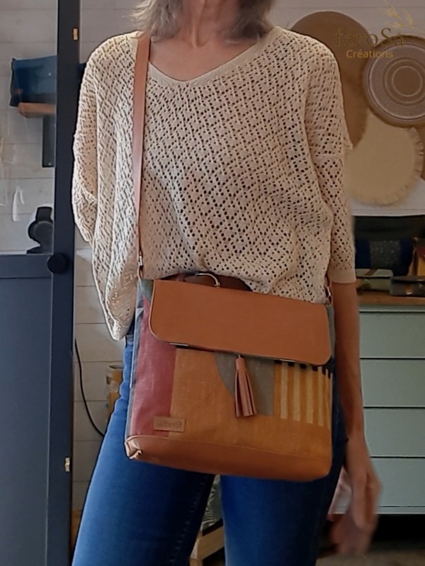 Sac bandoulière en cuir - Frais de port inclus – Image 2