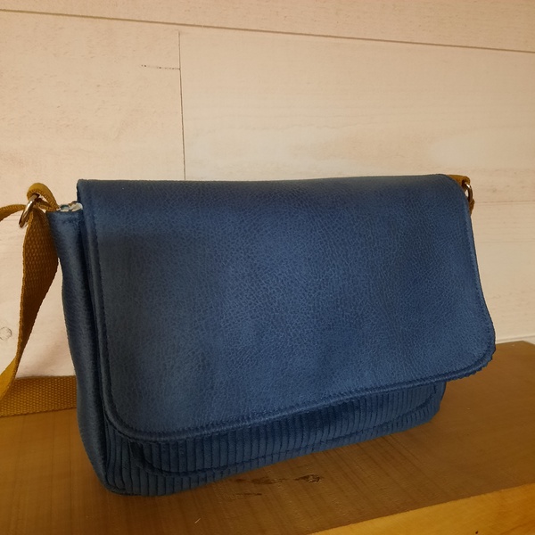 Sac bandoulière ''Aurore'' en velours bleu – Image 5