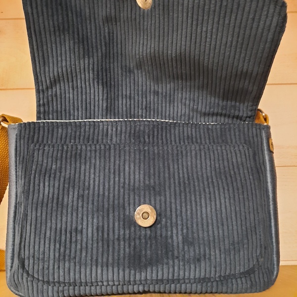 Sac bandoulière ''Aurore'' en velours bleu – Image 8