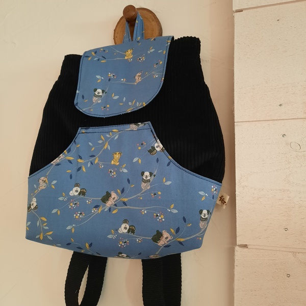 Sac à dos enfant en velours noir - Petit panda – Image 2