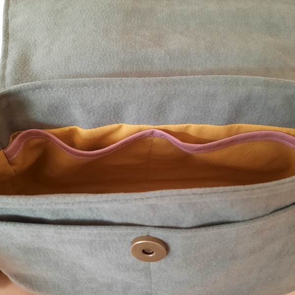 Sac bandoulière vert kaki et rabat patchwork – Image 3