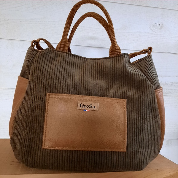 Sac bandoulière en velours marron – Image 2
