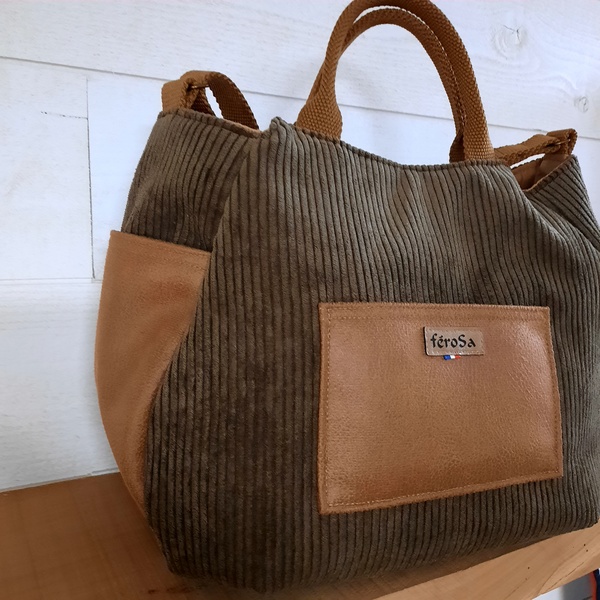 Sac bandoulière en velours marron – Image 3