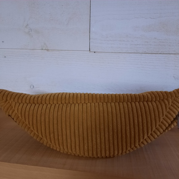 Sac banane en velours jaune – Image 4