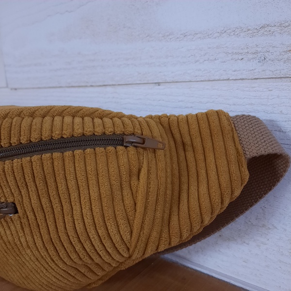 Sac banane en velours jaune – Image 8