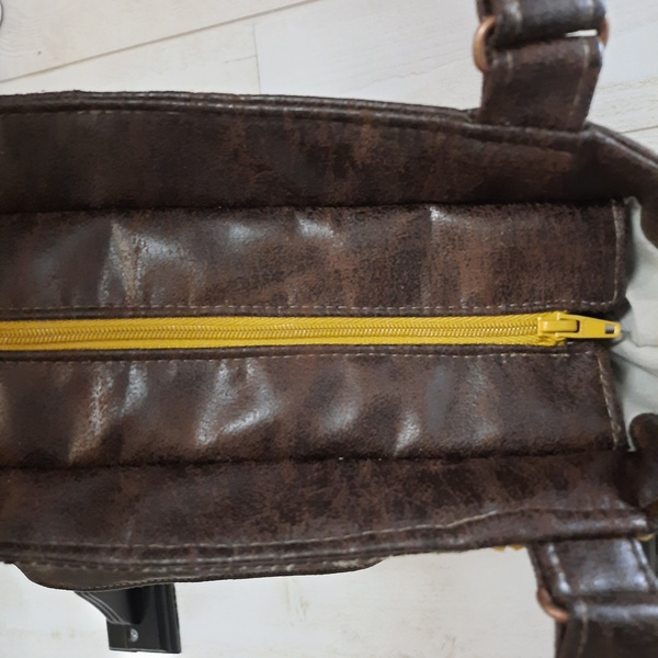 Sac cabas en velours jaune – Image 8